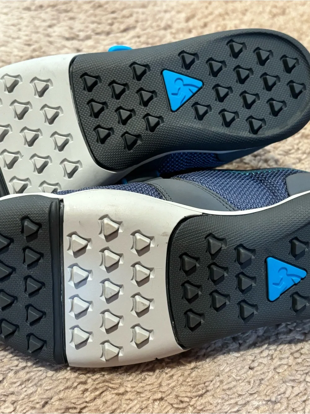 Plae Cam Mesh Kids Slip-On Athletic Water Shoes size 4